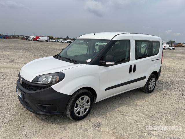 2018 Fiat Doblo CARGO COMBI 1.3 MJT 16V SX N1 Van Truck - Small van: picture 3 2018 Fiat Doblo CARGO COMBI 1.3 MJT 16V SX N1 Van Truck - Small van: picture 3