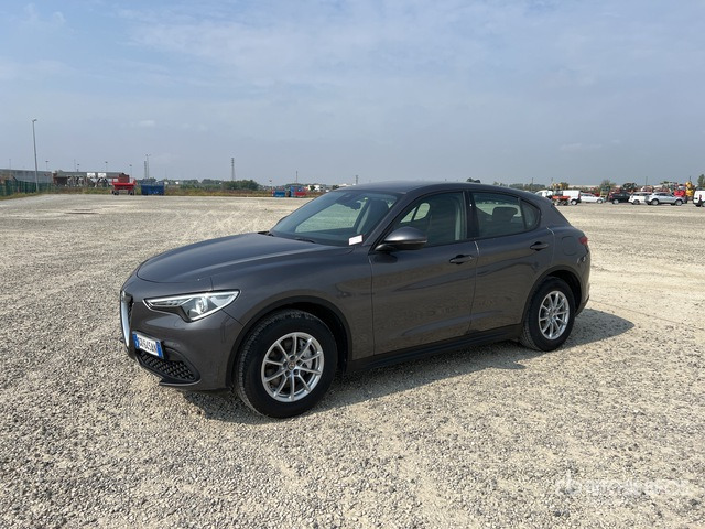 2020 Alfa Romeo Stelvio 2.2 TD 190CV AT8 Q4 BUSINESS SUV - SUV: picture 2 2020 Alfa Romeo Stelvio 2.2 TD 190CV AT8 Q4 BUSINESS SUV - SUV: picture 2