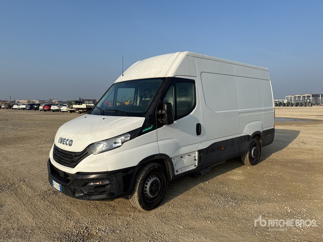 2022 Iveco Daily 35 CNG 35S14NV 3520L H2 BLUE P Van Truck - Box truck: picture 1 2022 Iveco Daily 35 CNG 35S14NV 3520L H2 BLUE P Van Truck - Box truck: picture 1