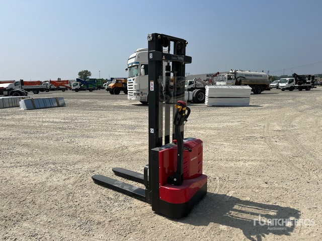 2025 Plus Power ES15-ES (Unused) Electric Stacker - Stacker: picture 4 2025 Plus Power ES15-ES (Unused) Electric Stacker - Stacker: picture 4