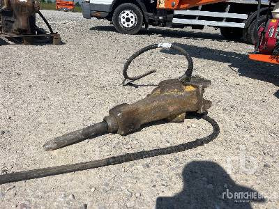 ATLAS COPCO SB52 - Hydraulic hammer: picture 1 ATLAS COPCO SB52 - Hydraulic hammer: picture 1