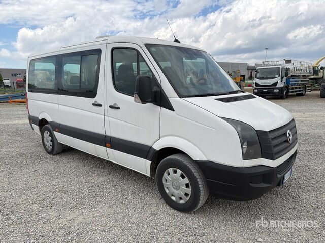 2014 Volkswagen Crafter 9-Seat Mini Bus - Bus: picture 4 2014 Volkswagen Crafter 9-Seat Mini Bus - Bus: picture 4