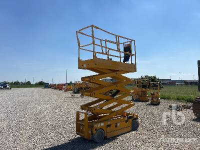 HAULOTTE COMPACT 10N Electric Electric - Scissor lift: picture 4 HAULOTTE COMPACT 10N Electric Electric - Scissor lift: picture 4