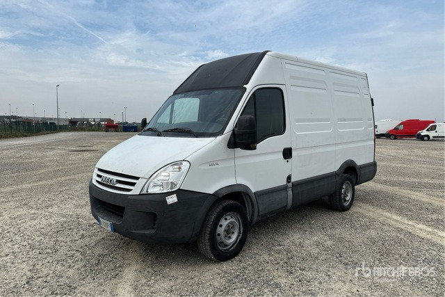 Iveco Daily 29L12 Autocarro furgonato - Panel van: picture 3 Iveco Daily 29L12 Autocarro furgonato - Panel van: picture 3