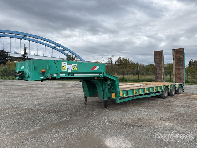 1999 TR AX Tri/A Semi-Remorque Porte-Engin Lowboy Trailer - Low loader semi-trailer: picture 2 1999 TR AX Tri/A Semi-Remorque Porte-Engin Lowboy Trailer - Low loader semi-trailer: picture 2