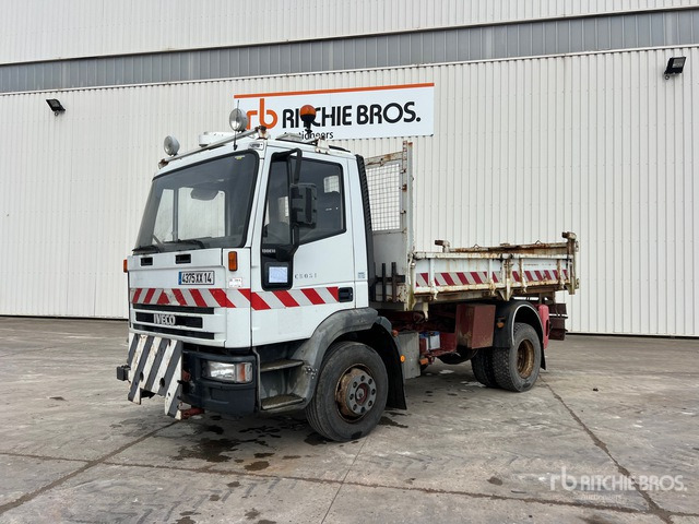 2002 Iveco 130E18 4x2 Camion Benne 4x2 S/A Dump Truck - Tipper: picture 1 2002 Iveco 130E18 4x2 Camion Benne 4x2 S/A Dump Truck - Tipper: picture 1