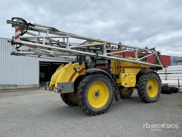 2007 Artec F40 36 m 4x4 High Clearance Pulveri ... Self-Propelled Sprayer - Trailed sprayer: picture 1 2007 Artec F40 36 m 4x4 High Clearance Pulveri ... Self-Propelled Sprayer - Trailed sprayer: picture 1