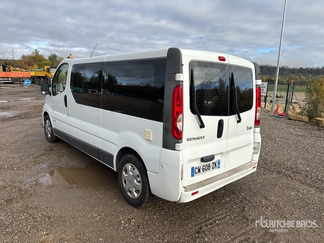 2007 Renault Trafic dCi150 Minibus Minivan - Passenger van: picture 2 2007 Renault Trafic dCi150 Minibus Minivan - Passenger van: picture 2