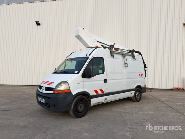 2008 Renault Master 2008 France Elevateur 111F 11 m ... Van Mounted Aerial Lift - Truck mounted aerial platform: picture 1 2008 Renault Master 2008 France Elevateur 111F 11 m ... Van Mounted Aerial Lift - Truck mounted aerial platform: picture 1