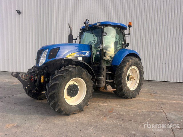 2009 New Holland T7030 Power Command Tracteur Agricole 4WD Tractor - Farm tractor: picture 1 2009 New Holland T7030 Power Command Tracteur Agricole 4WD Tractor - Farm tractor: picture 1