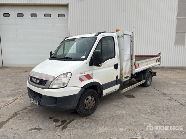 2010 Iveco 35C13 Camion Benne Dump Truck: Light Duty - Tipper van: picture 2 2010 Iveco 35C13 Camion Benne Dump Truck: Light Duty - Tipper van: picture 2