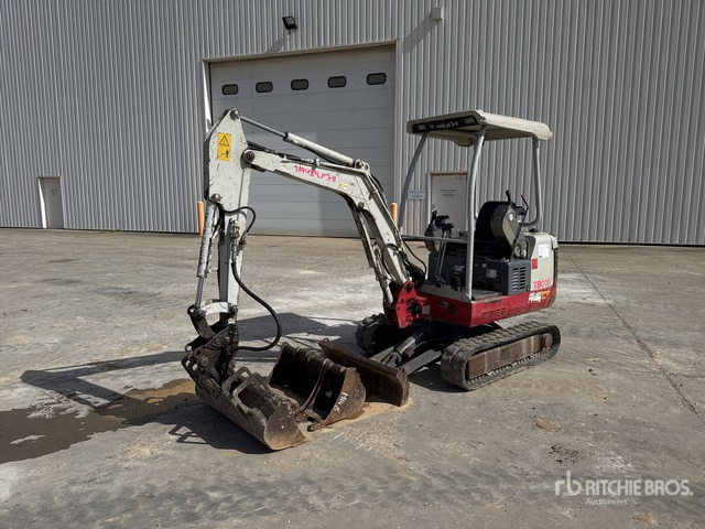 2010 Takeuchi TB016 Mini-Pelle Mini Excavator: <6.6t - Mini excavator: picture 2 2010 Takeuchi TB016 Mini-Pelle Mini Excavator: <6.6t - Mini excavator: picture 2