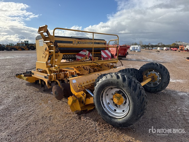 2011 Agrisem Gold 3 m Semi-Mount Dechaumeur A Dis ... Disc Harrow - Disc harrow: picture 2 2011 Agrisem Gold 3 m Semi-Mount Dechaumeur A Dis ... Disc Harrow - Disc harrow: picture 2