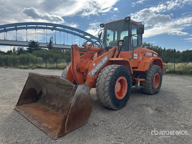 2011 Doosan DL200 Chargeuse Sur Pneus Wheel Loader - Wheel loader: picture 2 2011 Doosan DL200 Chargeuse Sur Pneus Wheel Loader - Wheel loader: picture 2