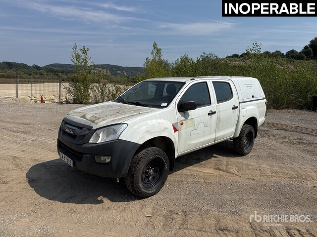 2013 Isuzu D-Max 4x4 Extended Cab (Inoperable) Pickup - Pickup truck: picture 2 2013 Isuzu D-Max 4x4 Extended Cab (Inoperable) Pickup - Pickup truck: picture 2