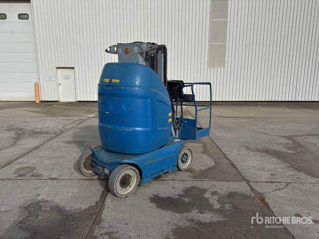 2013 JLG Toucan 10E Nacelle A Mat Droit Vertical Mast Lift - Vertical mast lift: picture 1 2013 JLG Toucan 10E Nacelle A Mat Droit Vertical Mast Lift - Vertical mast lift: picture 1