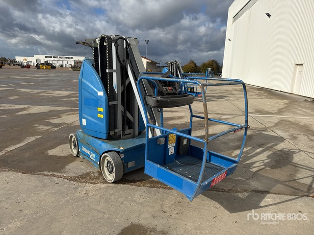 2013 JLG Toucan 10E Nacelle A Mat Droit Vertical Mast Lift - Vertical mast lift: picture 3 2013 JLG Toucan 10E Nacelle A Mat Droit Vertical Mast Lift - Vertical mast lift: picture 3