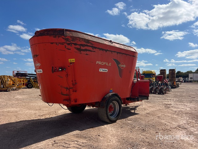 2013 Kuhn Profile 1880 Melangeuse Distributrice 1 Essi ... Feed Mixer - Forage mixer wagon: picture 4 2013 Kuhn Profile 1880 Melangeuse Distributrice 1 Essi ... Feed Mixer - Forage mixer wagon: picture 4