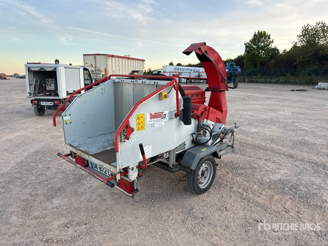 2014 Bugnot 55 BVN56 Broyeur A Vegetaux (Inoperable) Wood Chipper - Wood chipper: picture 4 2014 Bugnot 55 BVN56 Broyeur A Vegetaux (Inoperable) Wood Chipper - Wood chipper: picture 4