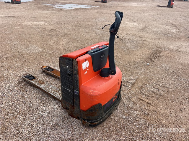2017 Toyota LWE160 1600 kg Electric (Inoperable) Pallet Jack - Pallet truck: picture 4 2017 Toyota LWE160 1600 kg Electric (Inoperable) Pallet Jack - Pallet truck: picture 4