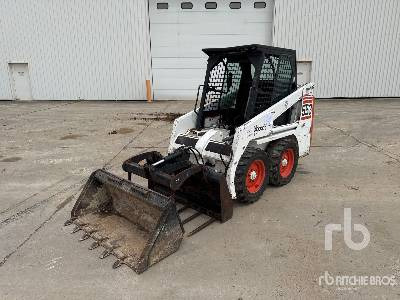 BOBCAT 553 Chargeuse Compacte - Skid steer loader: picture 1 BOBCAT 553 Chargeuse Compacte - Skid steer loader: picture 1