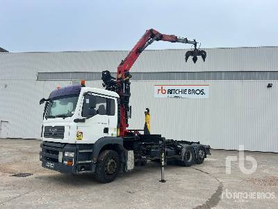 MAN TGA26.440 6x2 Camion Ampliroll Avec Grue - Hook lift truck: picture 2 MAN TGA26.440 6x2 Camion Ampliroll Avec Grue - Hook lift truck: picture 2
