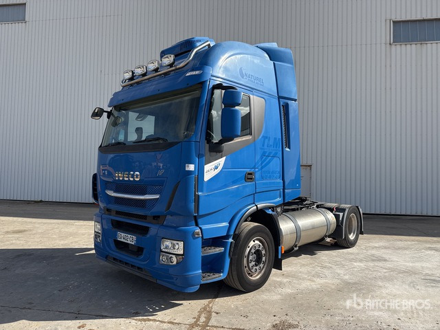 2017 Iveco Stralis 400 NP 4x2 Tracteur Routier Cabine Cou ... S/A Sleeper Truck Tractor - Tractor unit: picture 2 2017 Iveco Stralis 400 NP 4x2 Tracteur Routier Cabine Cou ... S/A Sleeper Truck Tractor - Tractor unit: picture 2