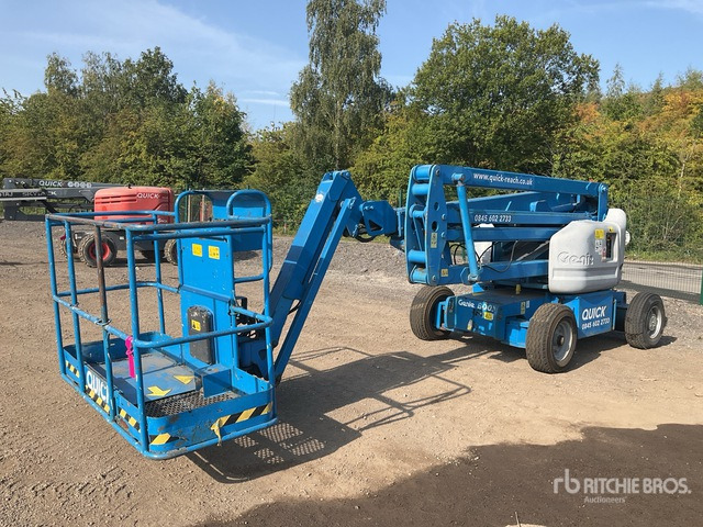 2007 Genie Z45/25 2WD Hybrid Articulating Boom Lift - Articulated boom: picture 1 2007 Genie Z45/25 2WD Hybrid Articulating Boom Lift - Articulated boom: picture 1