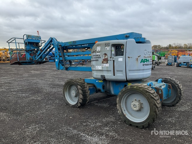 2007 Genie Z45/25 4WD Diesel (Inoperable) Articulating Boom Lift - Articulated boom: picture 4 2007 Genie Z45/25 4WD Diesel (Inoperable) Articulating Boom Lift - Articulated boom: picture 4