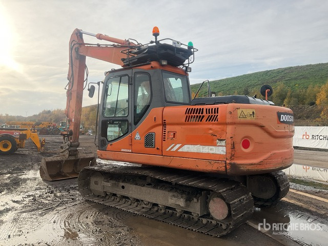 2012 Doosan DX140LC Tracked Excavator - Crawler excavator: picture 3 2012 Doosan DX140LC Tracked Excavator - Crawler excavator: picture 3