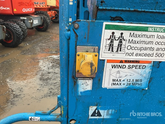 2012 Genie Z30/20N RJ 2WD Electric Articulating Boom Lift - Articulated boom: picture 5 2012 Genie Z30/20N RJ 2WD Electric Articulating Boom Lift - Articulated boom: picture 5