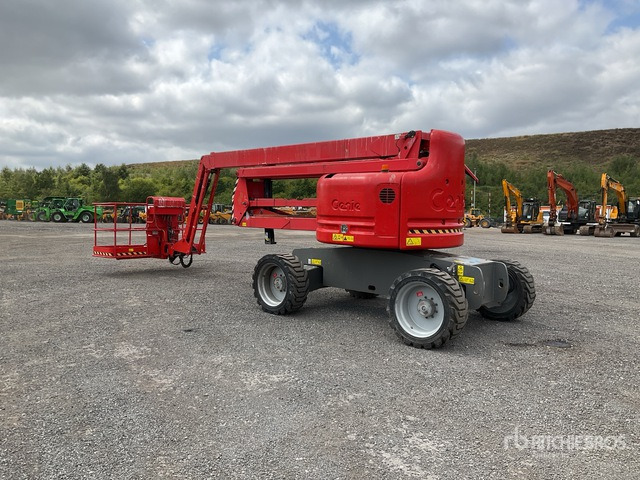 2012 Genie Z60 4WD Diesel Articulating Boom Lift - Articulated boom: picture 4 2012 Genie Z60 4WD Diesel Articulating Boom Lift - Articulated boom: picture 4
