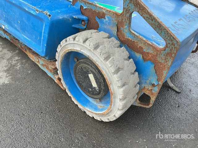 2015 Haulotte Star 10 Vertical Mast Lift - Vertical mast lift: picture 5 2015 Haulotte Star 10 Vertical Mast Lift - Vertical mast lift: picture 5