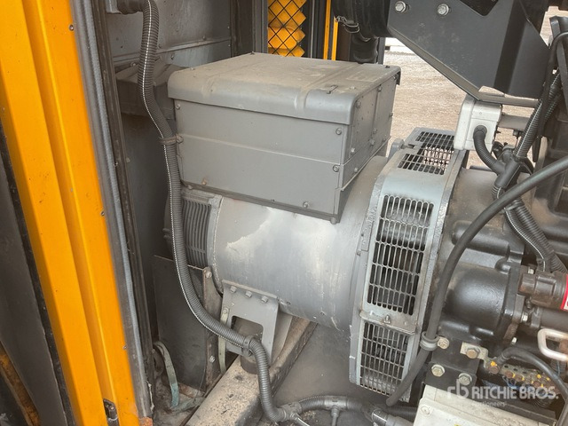2016 Sdmo R110C3 2016 Sdmo R110C3 Generator Set Generator Set - Generator set: picture 5 2016 Sdmo R110C3 2016 Sdmo R110C3 Generator Set Generator Set - Generator set: picture 5
