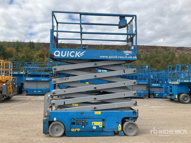 2017 Genie GS3232 Electric Scissor Lift - Scissor lift: picture 1 2017 Genie GS3232 Electric Scissor Lift - Scissor lift: picture 1