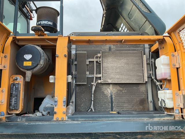2019 Hyundai HX300L Tracked Excavator - Crawler excavator: picture 5 2019 Hyundai HX300L Tracked Excavator - Crawler excavator: picture 5