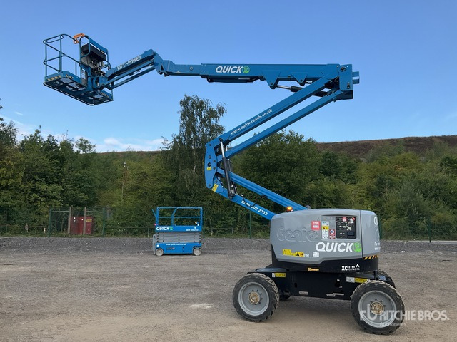 Articulated boom 2021 Genie Z45 4WD Diesel Articulating Boom Lift: picture 1