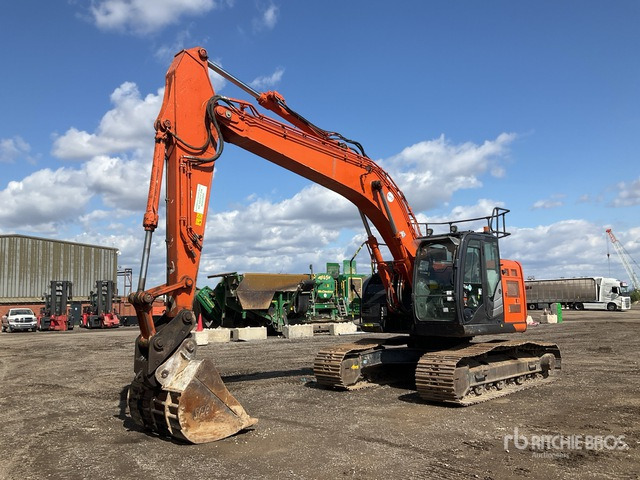 2021 Hitachi ZX225USLC-6 Tracked Excavator - Crawler excavator: picture 1 2021 Hitachi ZX225USLC-6 Tracked Excavator - Crawler excavator: picture 1
