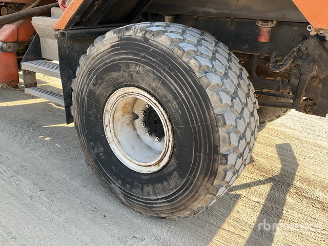 1995 Kenworth C500B 6x6 w/ Water Tank Bucket Truck - Truck mounted aerial platform: picture 5 1995 Kenworth C500B 6x6 w/ Water Tank Bucket Truck - Truck mounted aerial platform: picture 5