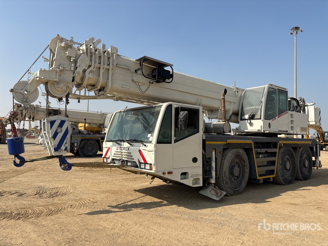 2006 Terex-Demag AC50-1 50 ton 6x6x6 All Terrain Crane - All terrain crane: picture 1 2006 Terex-Demag AC50-1 50 ton 6x6x6 All Terrain Crane - All terrain crane: picture 1