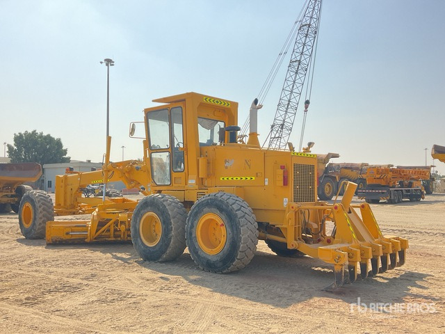 2008 Komatsu GD705A-4 Motor Grader - Grader: picture 2 2008 Komatsu GD705A-4 Motor Grader - Grader: picture 2
