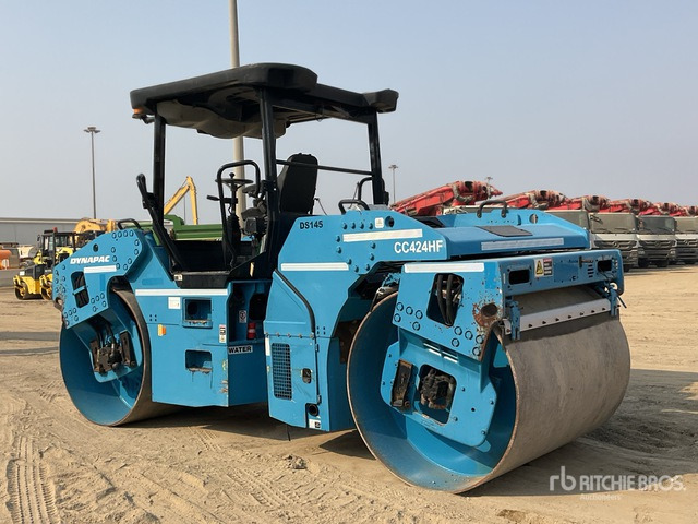 2009 Dynapac CC424HF - Road roller: picture 3 2009 Dynapac CC424HF - Road roller: picture 3