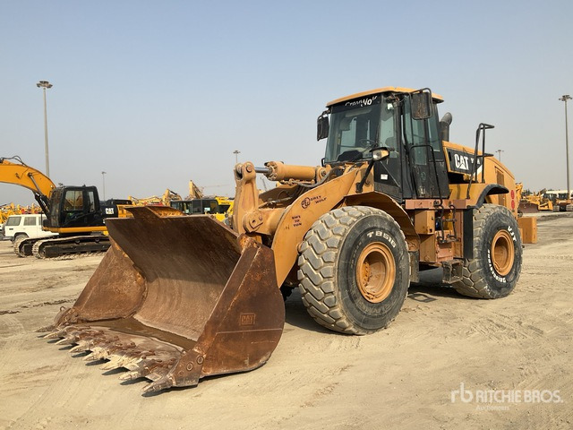 2011 Cat 966H - Wheel loader: picture 2 2011 Cat 966H - Wheel loader: picture 2