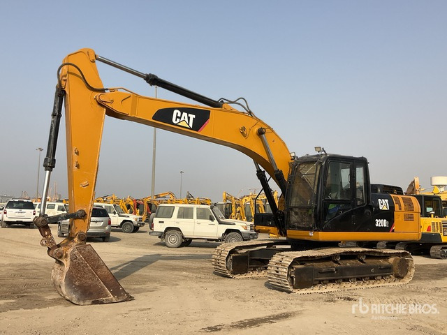 2013 Cat 320D2 - Crawler excavator: picture 1 2013 Cat 320D2 - Crawler excavator: picture 1