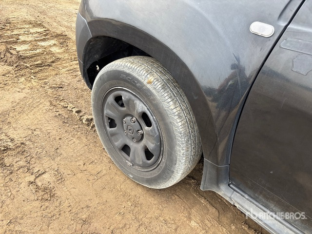 2015 Renault Duster 2WD SUV - SUV: picture 4 2015 Renault Duster 2WD SUV - SUV: picture 4