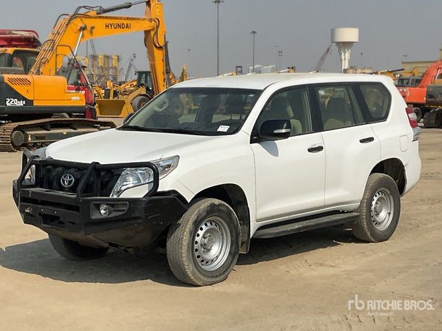 2015 Toyota Prado TX 150L 4x4 SUV - SUV: picture 2 2015 Toyota Prado TX 150L 4x4 SUV - SUV: picture 2