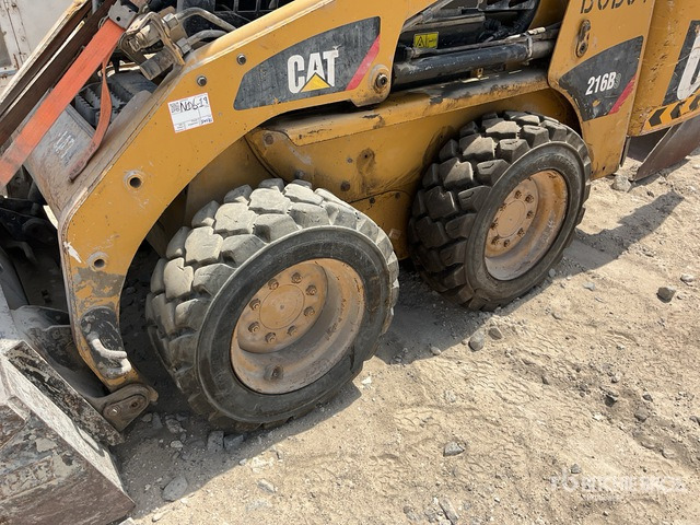 2016 Cat 216B3 (Inoperable) Skid Steer Loader - Skid steer loader: picture 5 2016 Cat 216B3 (Inoperable) Skid Steer Loader - Skid steer loader: picture 5