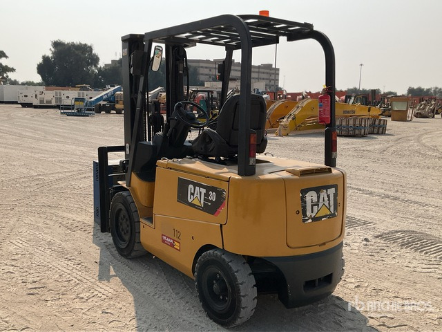 2018 Cat EP30CA1 3 ton Electric Forklift - Electric forklift: picture 2 2018 Cat EP30CA1 3 ton Electric Forklift - Electric forklift: picture 2
