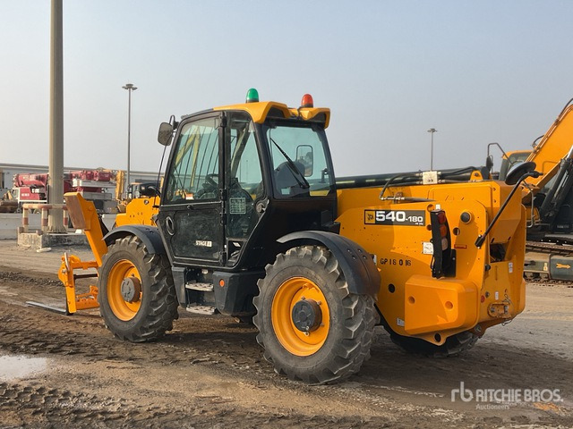 2019 JCB 540V180 - Telescopic handler: picture 3 2019 JCB 540V180 - Telescopic handler: picture 3