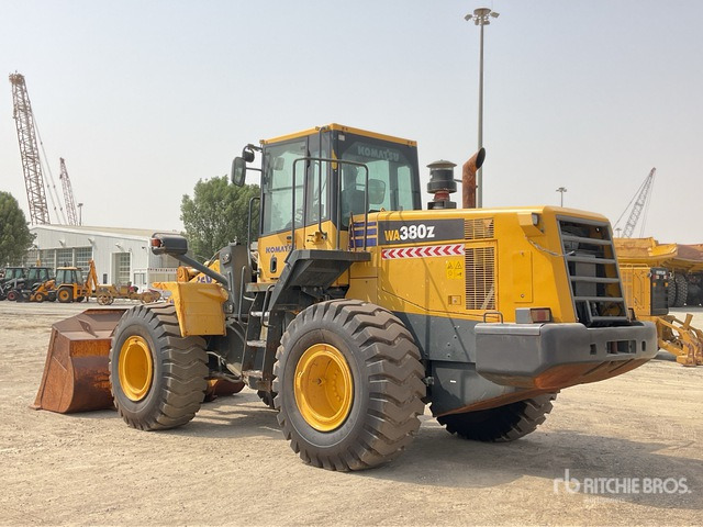 2019 Komatsu WA380Z-6 - Wheel loader: picture 3 2019 Komatsu WA380Z-6 - Wheel loader: picture 3
